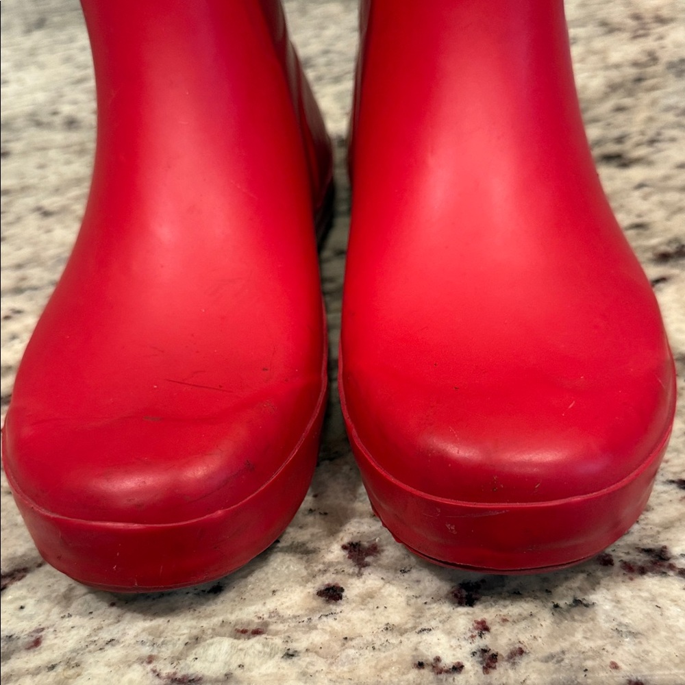 Hunter Boots x Target Women’s Bold Red Waterproof Boots Size 5 - Picture 9 of 15